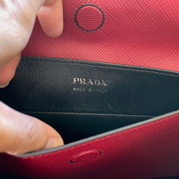 Prada Saffiano Cuir Double red Large Tote bag - Picture 6 of 13
